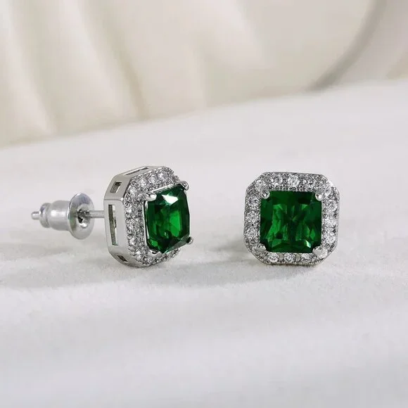 🆕 Green 2.50 Carat Halo Diamond Earring Studs, 18K White Gold Hypoallergenic 🆕 - Picture 3 of 6